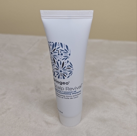 Scalp Scrub Bundle Mielle, Briogeo, Common Care - Picture 9 of 12